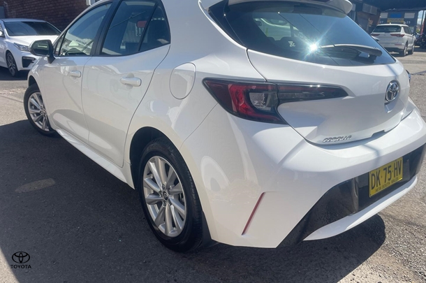 2024 Toyota Corolla Ascent Sport in White