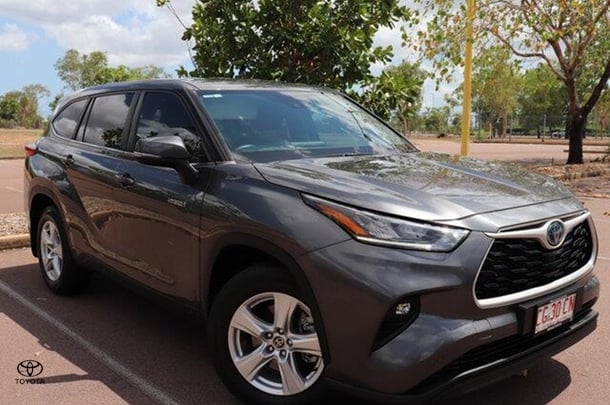 Image of 2023 Toyota Kluger GX