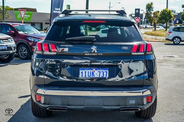 2018 Peugeot 3008 GT in Grey