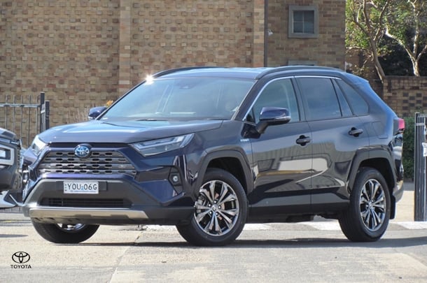 Image of 2024 Toyota RAV4 GXL