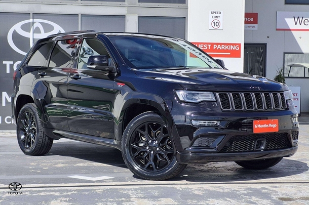2021 Jeep Grand Cherokee S-Limited in Black