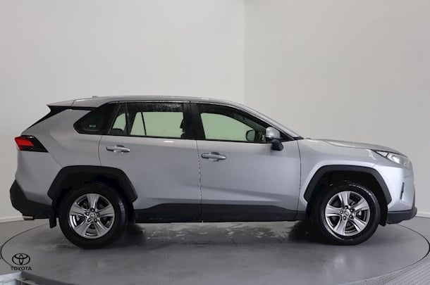 2023 Toyota RAV4 GX in Silver
