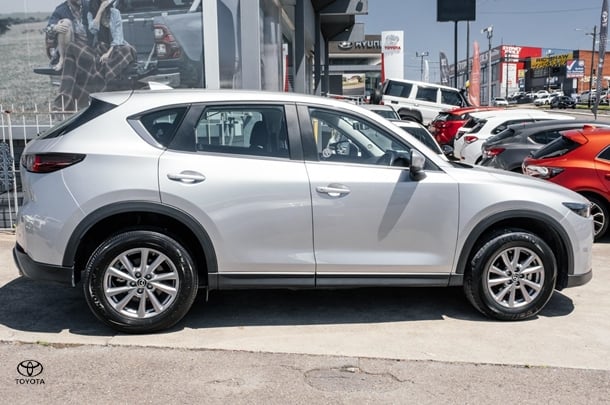 2023 Mazda CX-5 G20 Maxx in Silver