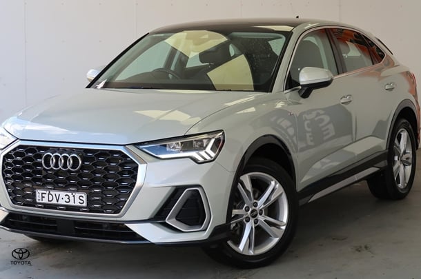 2023 Audi Q3 35 TFSI S line in Silver