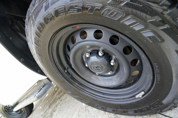 2019 Toyota Hilux Workmate in White