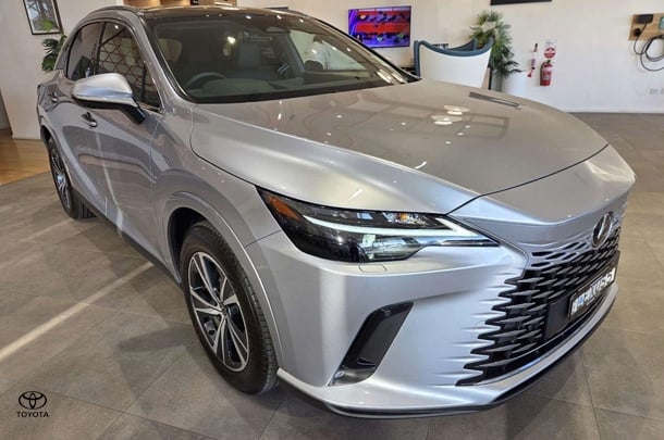 Image of 2026 Lexus RX RX450h+ Luxury