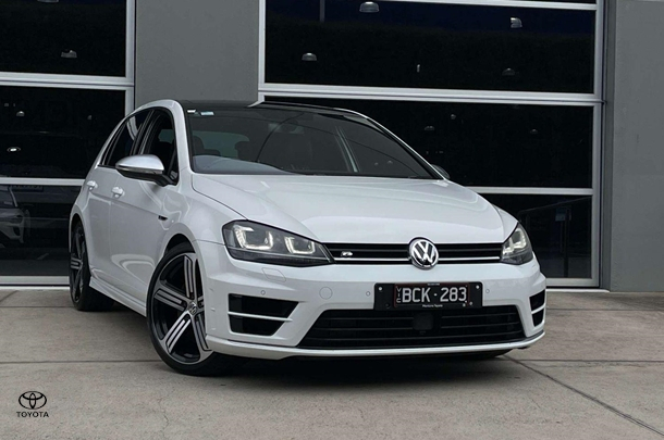 Image of 2016 Volkswagen Golf R
