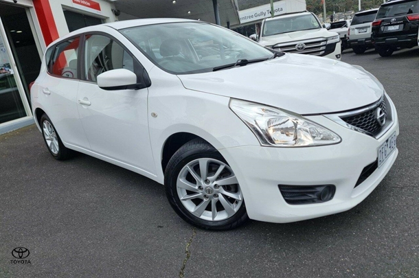 Image of 2013 Nissan Pulsar ST