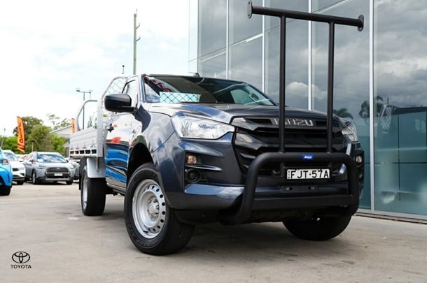 2023 Isuzu D-MAX SX High Ride in Grey