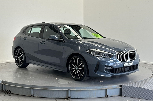 2022 BMW 1 Series 118i M Sport in Grey