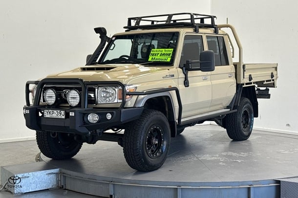 2020 Toyota Landcruiser GXL in Beige