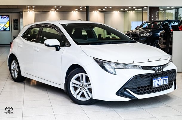 Image of 2018 Toyota Corolla Ascent Sport