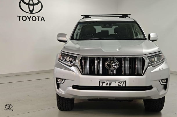 2018 Toyota Landcruiser Prado VX in Silver