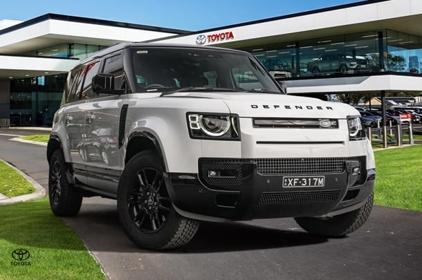 Image of 2025 Land Rover Defender 110 D350 X-Dynamic SE