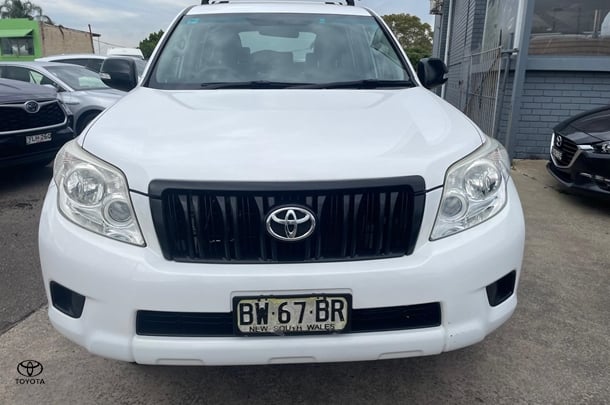 2013 Toyota Landcruiser Prado GX in White