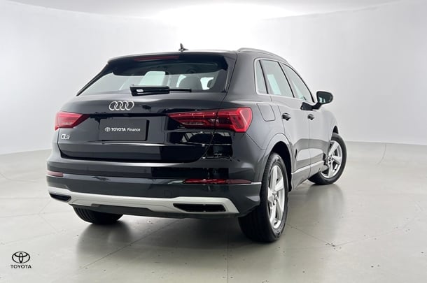 2024 Audi Q3 35 TFSI in Black
