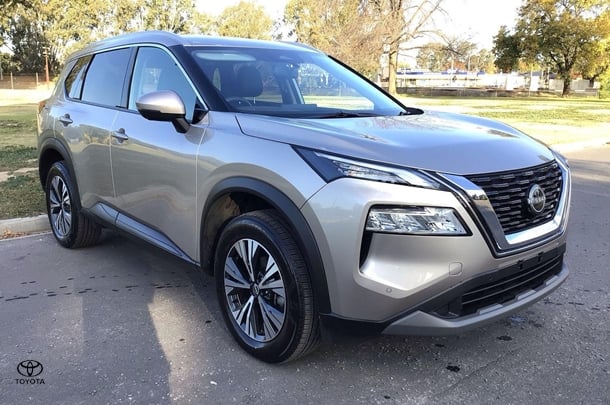 Image of 2025 Nissan X-TRAIL ST-L