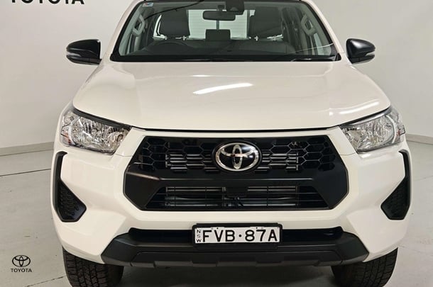 2025 Toyota Hilux Workmate in White