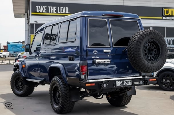 2023 Toyota Landcruiser GXL in Blue
