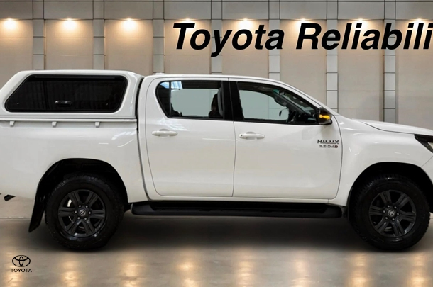 Image of 2022 Toyota Hilux SR