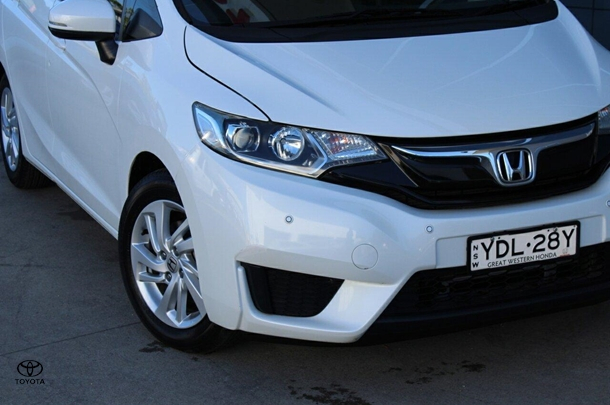2017 Honda Jazz Limited Edition in White