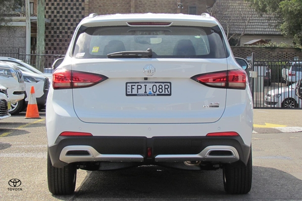 2025 MG ZS Essence Hybrid+ in White