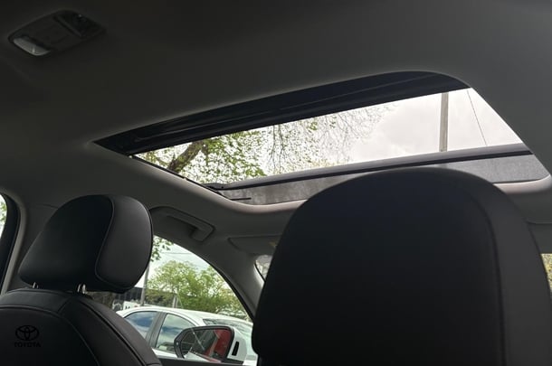 2020 Audi Q3 35 TFSI S line in White