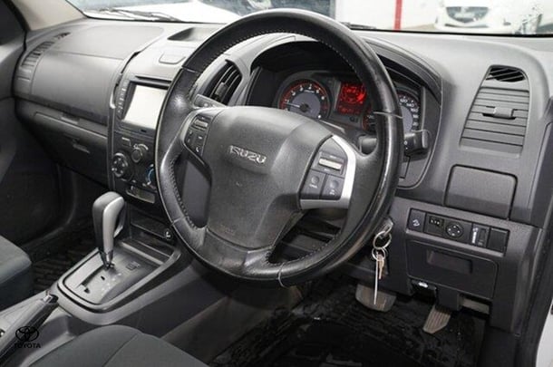 2019 Isuzu D-MAX SX High Ride in White