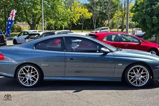 2004 Holden Monaro CV8 in Blue