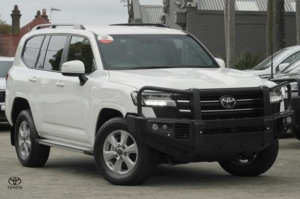 2023 Toyota Landcruiser GXL in White