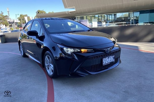 Image of 2019 Toyota Corolla Hatch Hybrid Ascent Sport