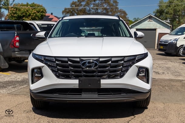 2023 Hyundai Tucson Base in White