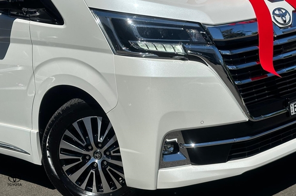 2019 Toyota Granvia Base in White