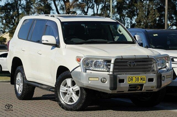 Image of 2014 Toyota Landcruiser VX