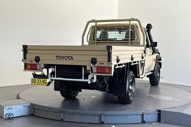 2025 Toyota Landcruiser GXL in Beige