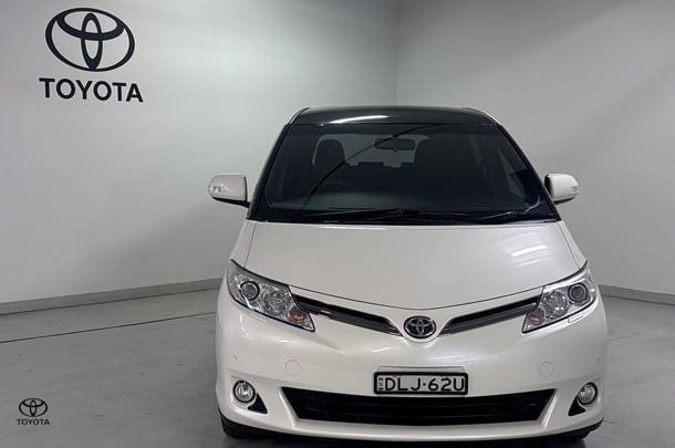 2016 Toyota Tarago Ultima in White
