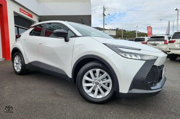 Image of 2026 Toyota C-HR GXL