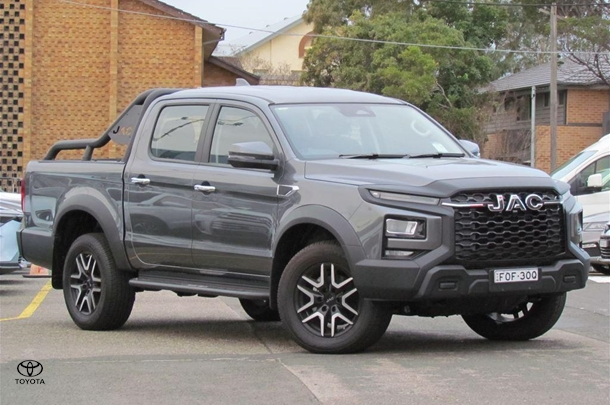 2024 JAC T9 Oasis in Hammerhead Dark Grey (Hcg)