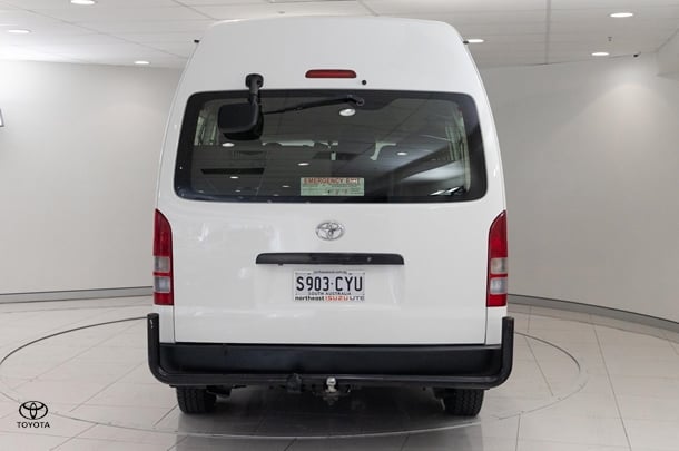 2018 Toyota Hiace Commuter in White