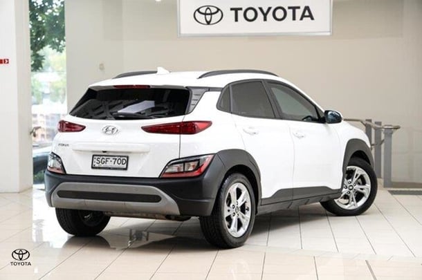 2021 Hyundai Kona Active in White