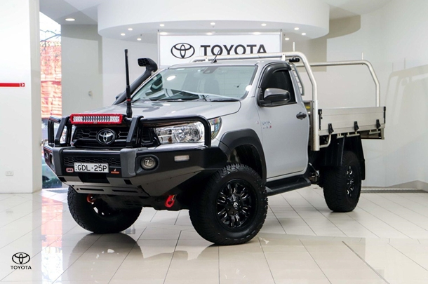 Image of 2021 Toyota Hilux SR