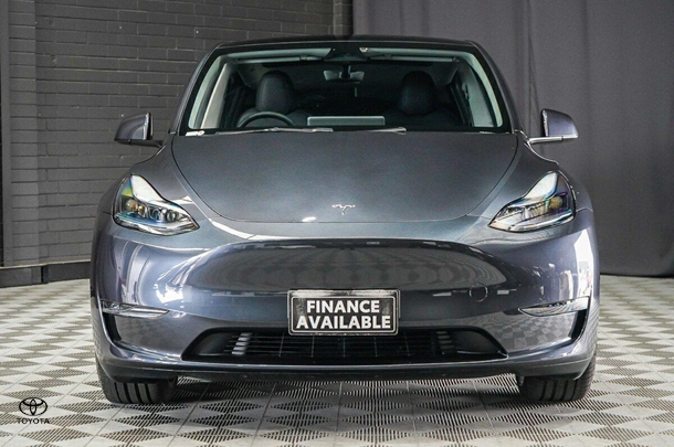 2024 Tesla Model Y Performance in Grey