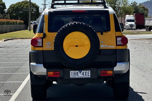 2016 Toyota FJ Cruiser FJ Cruiser in Two Tone Yellow