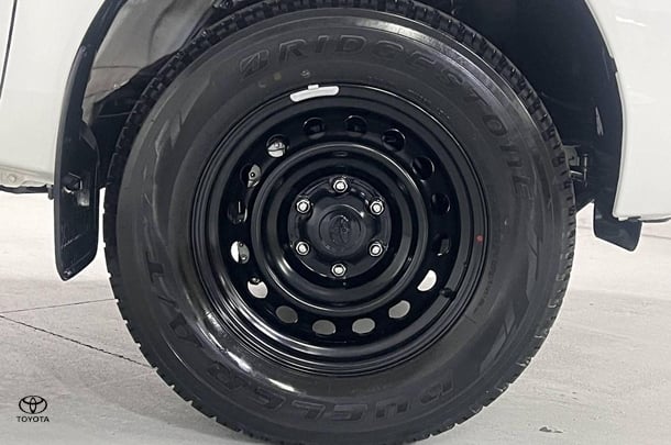 2025 Toyota Hilux Workmate in White