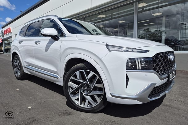 Image of 2021 Hyundai Santa Fe Highlander