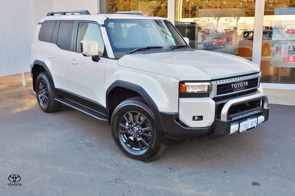 Image of 2024 Toyota Prado GXL
