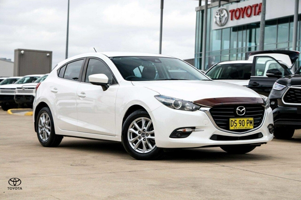 Image of 2018 Mazda 3 Maxx Sport