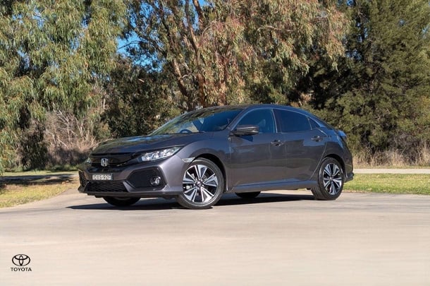 Image of 2018 Honda Civic VTi-L