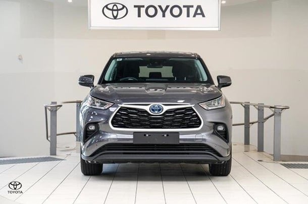 2024 Toyota Kluger GX in Grey