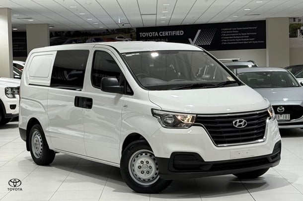 2021 Hyundai iLoad Base in White